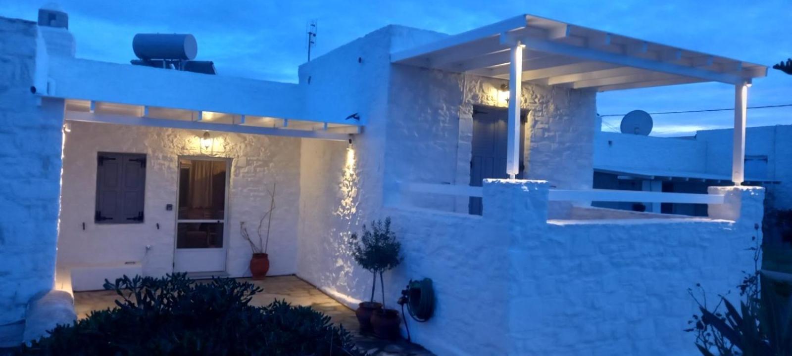 Aretousa Residence In Naoussa, Paros Eksteriør bilde